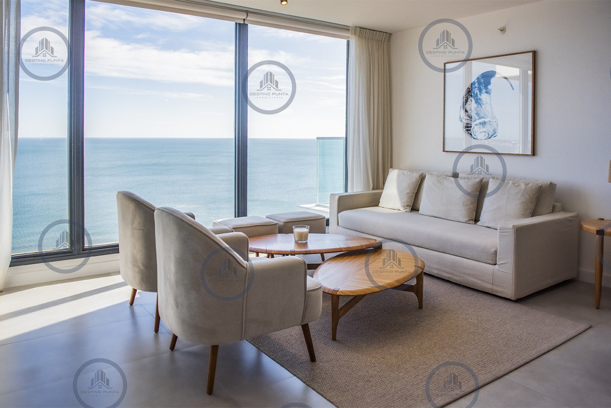 Apartamento ID.2204 - Moderno Apartamento Frente al Mar de 2 Dormitorios en Playa Mansa, Venetian