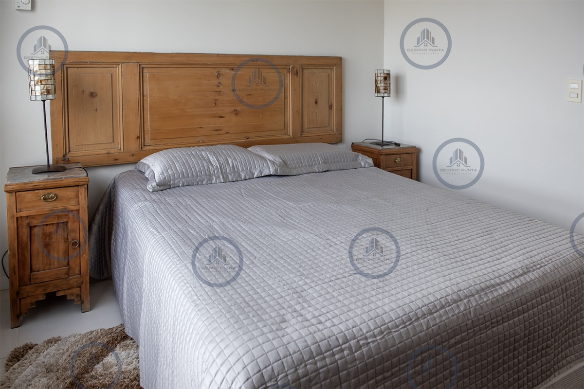 Apartamento ID.2958 - Se vende apartamento en ocean drive II de 3 dormitorios, Punta del Este 