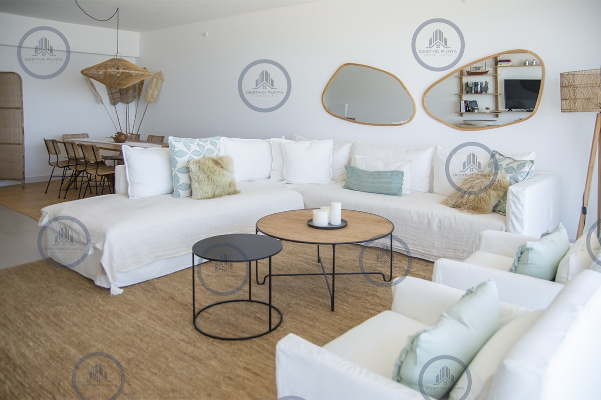 Apartamento ID.1699 - Apartamento de 3 Dormitorios, Piso alto en venta con Vista al Mar - Le Parc III Playa Brava