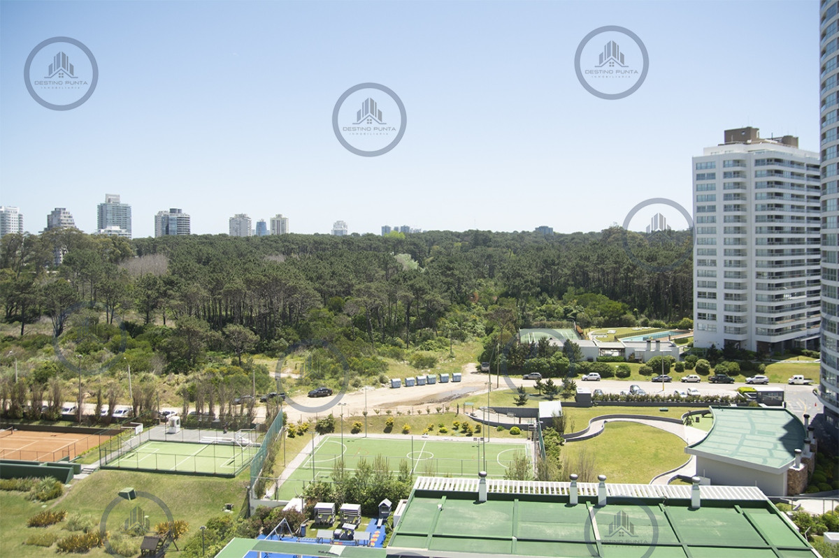 Apartamento ID.1700 - Apartamento de 3 Dormitorios, Piso alto en venta con Vista al Mar - Le Parc III Playa Brava