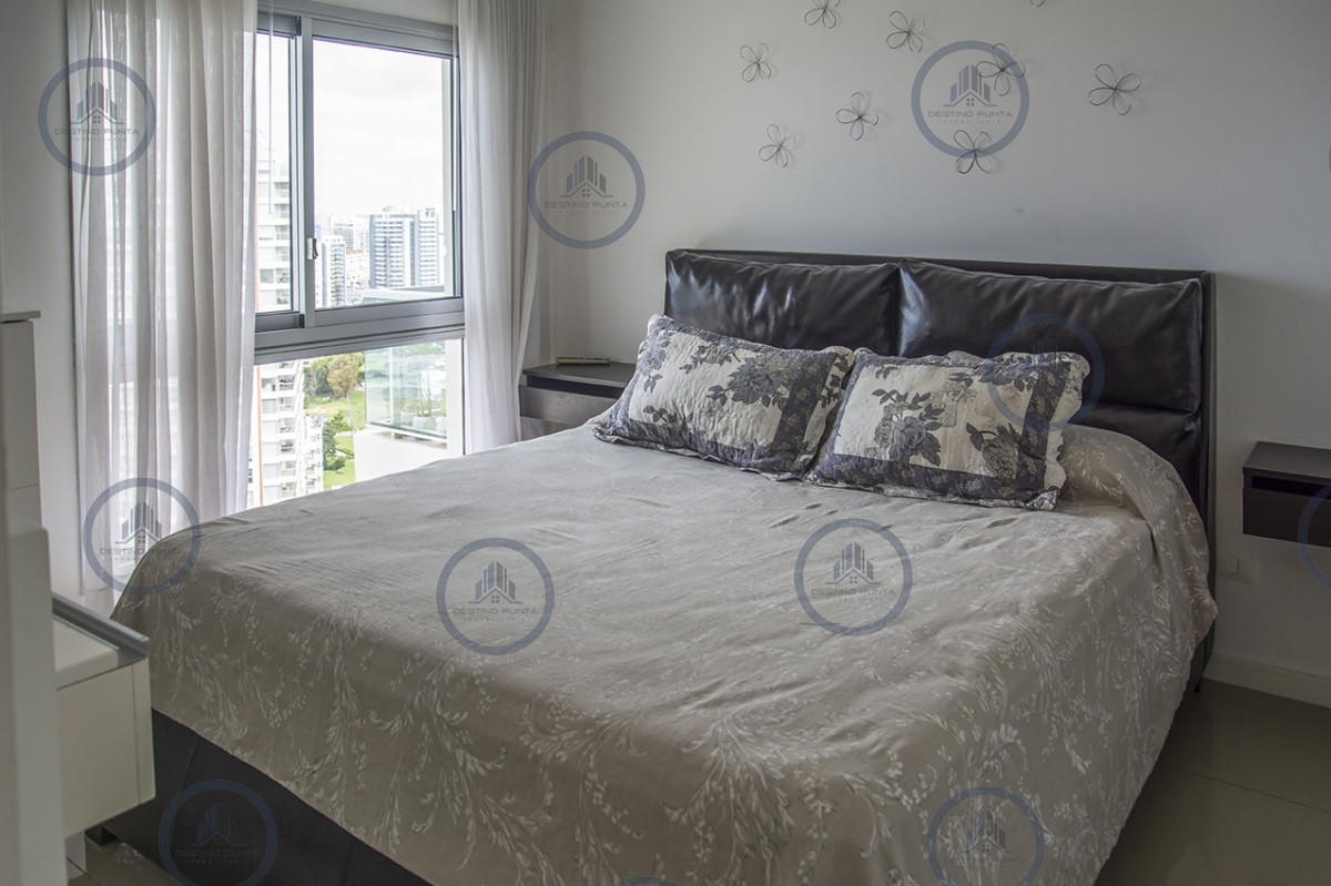 Apartamento ID.1961 - Venta Apartamento de 3 Dormitorios en Wind Tower, piso alto con Vista al Mar, Punta del Este 