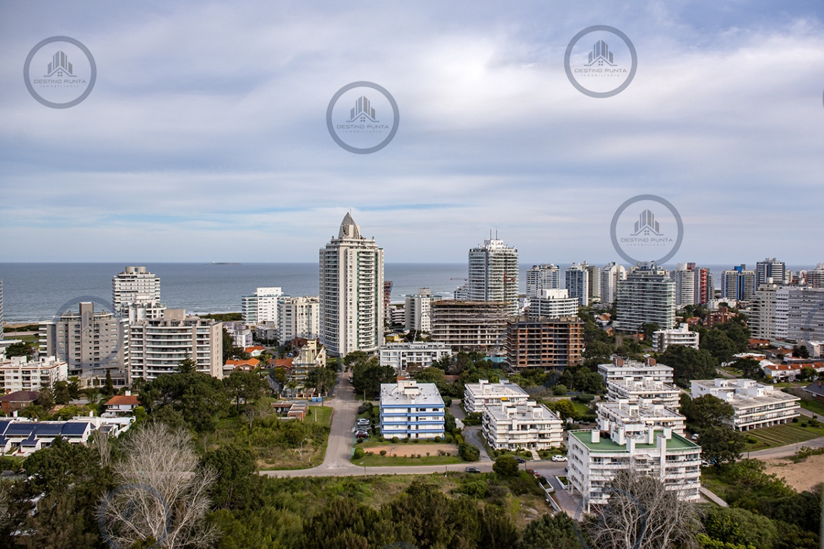 Apartamento ID.2958 - Se vende apartamento en ocean drive II de 3 dormitorios, Punta del Este 