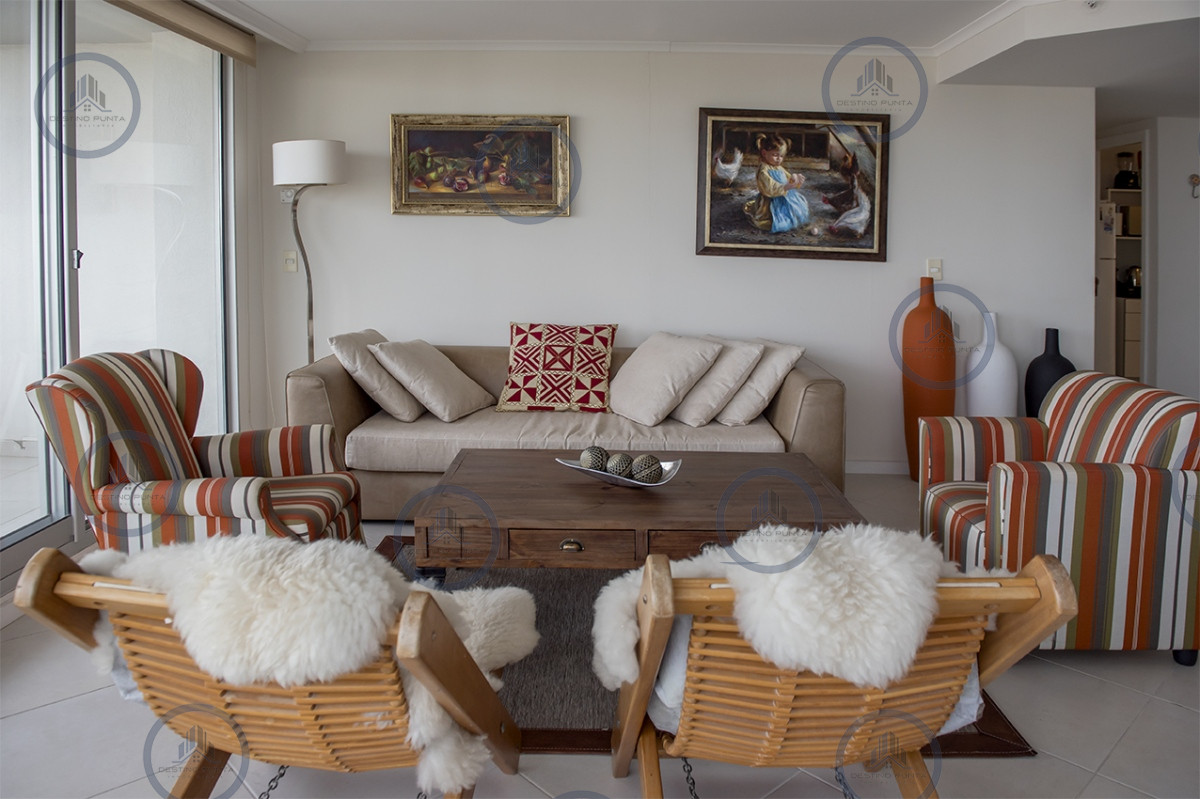 Apartamento ID.2958 - Se vende apartamento en ocean drive II de 3 dormitorios, Punta del Este 