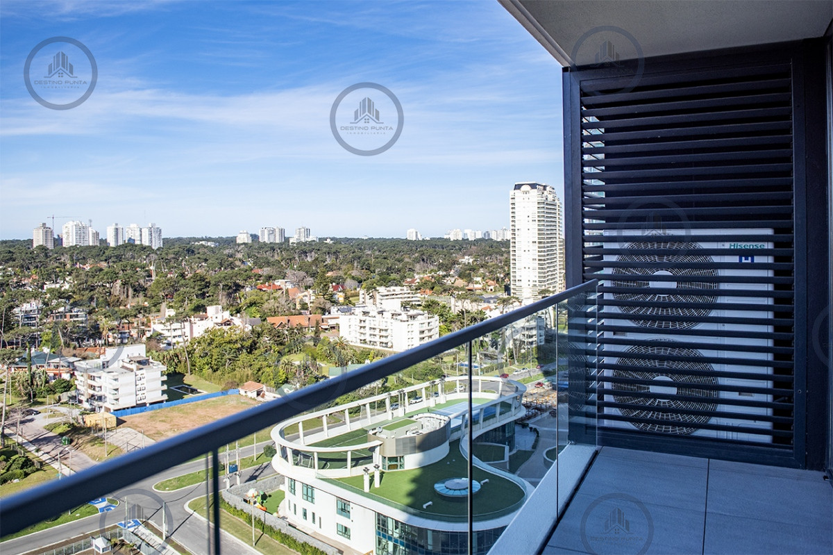 Apartamento ID.2204 - Moderno Apartamento Frente al Mar de 2 Dormitorios en Playa Mansa, Venetian