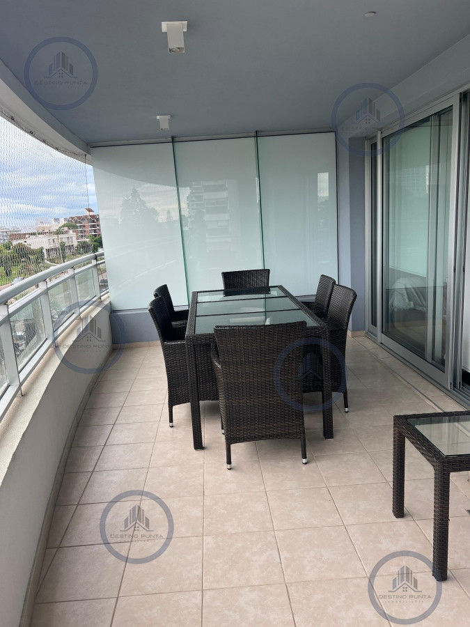 Apartamento ID.2961 - Apartaento de 3 dormitorios en venta proximo al mar