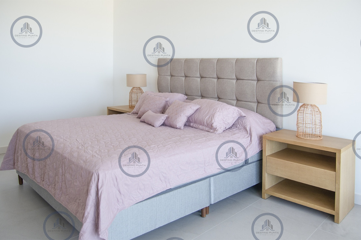 Apartamento ID.1700 - Apartamento de 3 Dormitorios, Piso alto en venta con Vista al Mar - Le Parc III Playa Brava