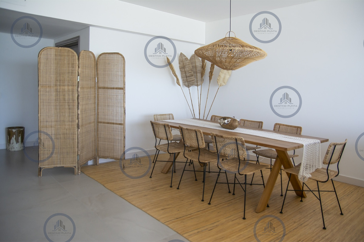 Apartamento ID.1699 - Apartamento de 3 Dormitorios, Piso alto en venta con Vista al Mar - Le Parc III Playa Brava