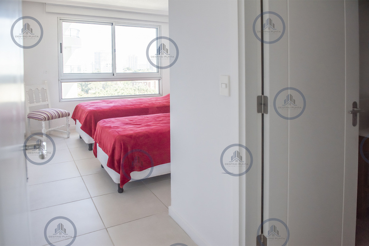 Apartamento ID.2959 - Venta de departamento 3 dormitorios en linda zona