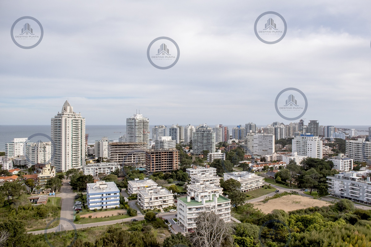 Apartamento ID.2958 - Se vende apartamento en ocean drive II de 3 dormitorios, Punta del Este 