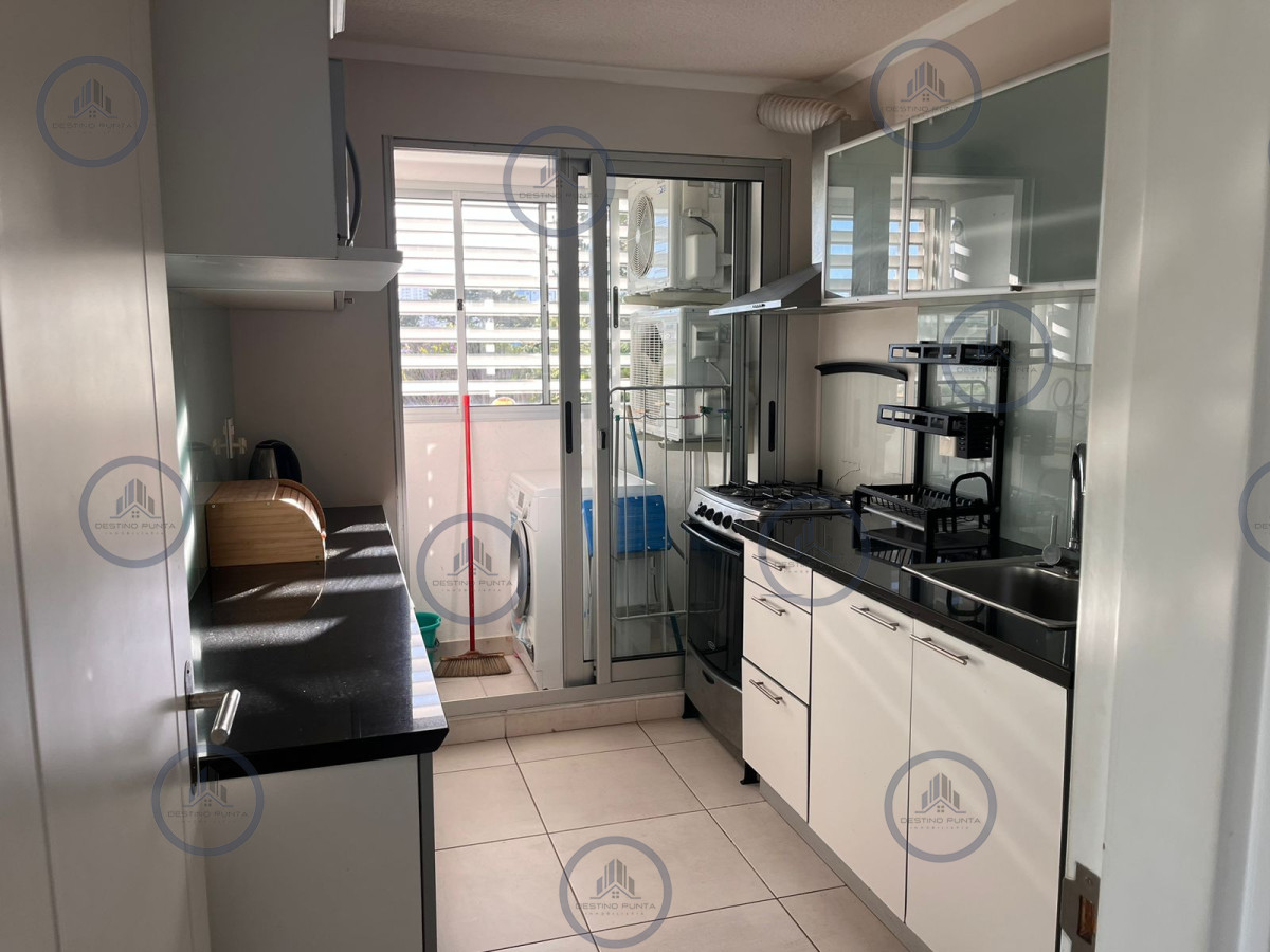 Apartamento ID.2124 - Venta Departamento de 2 dormitorios en Ocean Drive II, Punta del Este