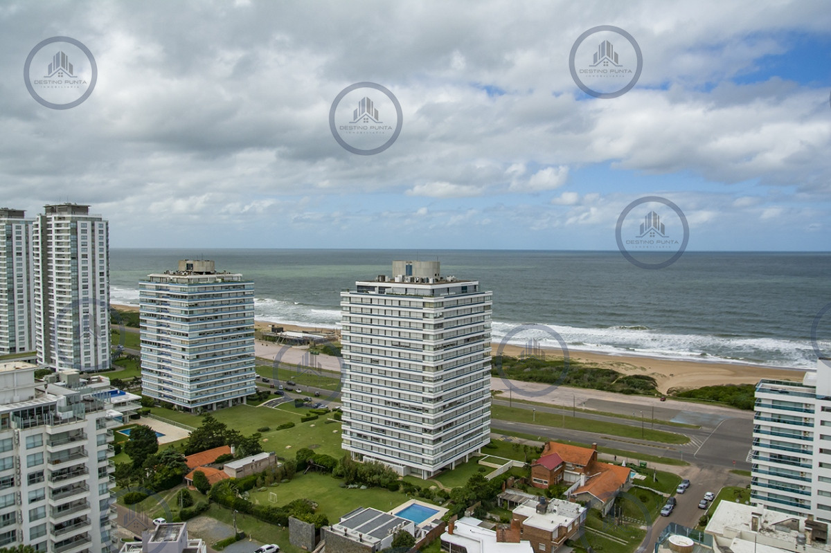 Apartamento ID.1961 - Venta Apartamento de 3 Dormitorios en Wind Tower, piso alto con Vista al Mar, Punta del Este 