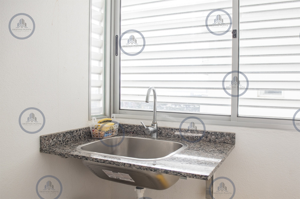 Apartamento ID.2958 - Se vende apartamento en ocean drive II de 3 dormitorios, Punta del Este 