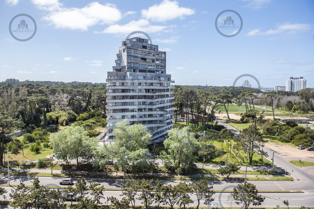 Apartamento ID.2959 - Venta de departamento 3 dormitorios en linda zona