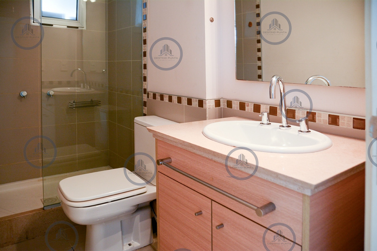 Apartamento ID.2957 - Departamento de 3 dormitorios en venta en Ocean Drive. 