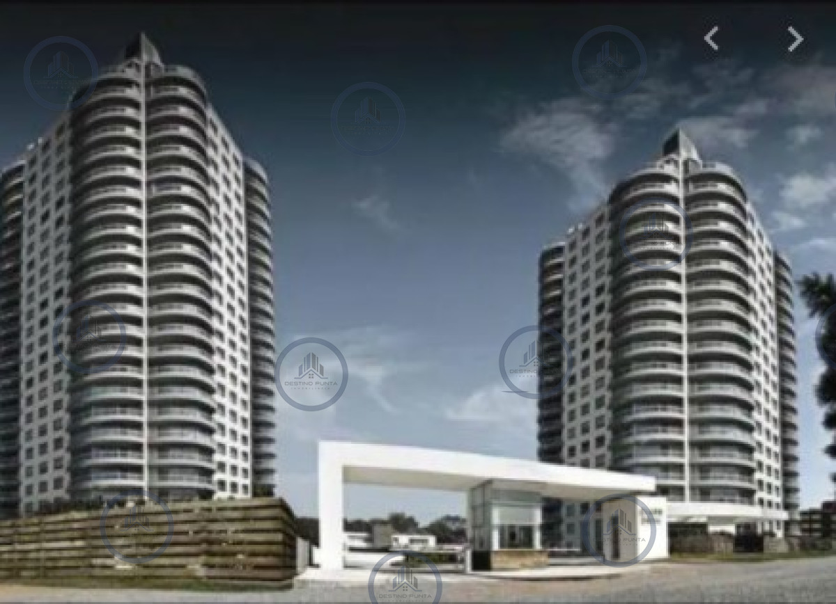 Apartamento ID.2124 - Venta Departamento de 2 dormitorios en Ocean Drive II, Punta del Este