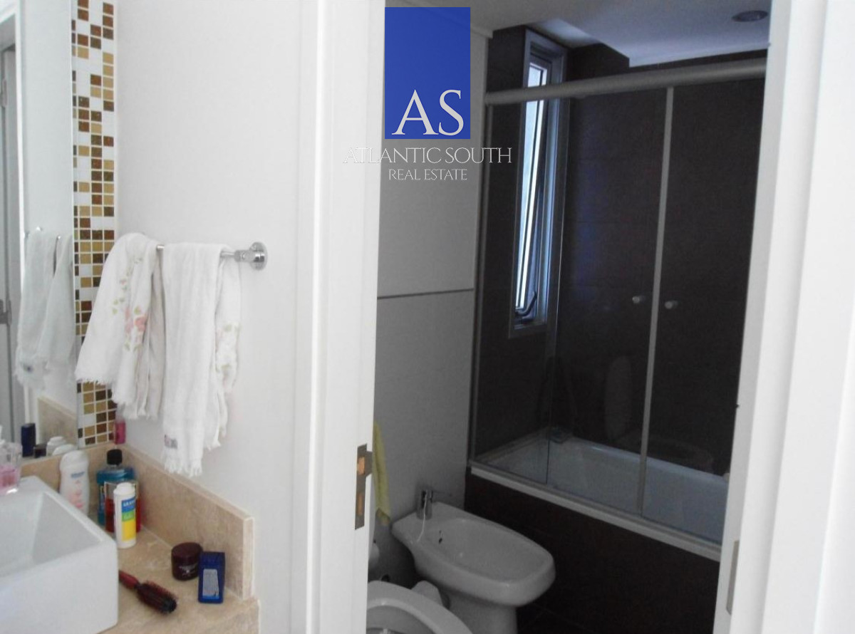 Apartamento ID.2921 - Departamento de 3 dormitorios con Terraza en Punta del Este 