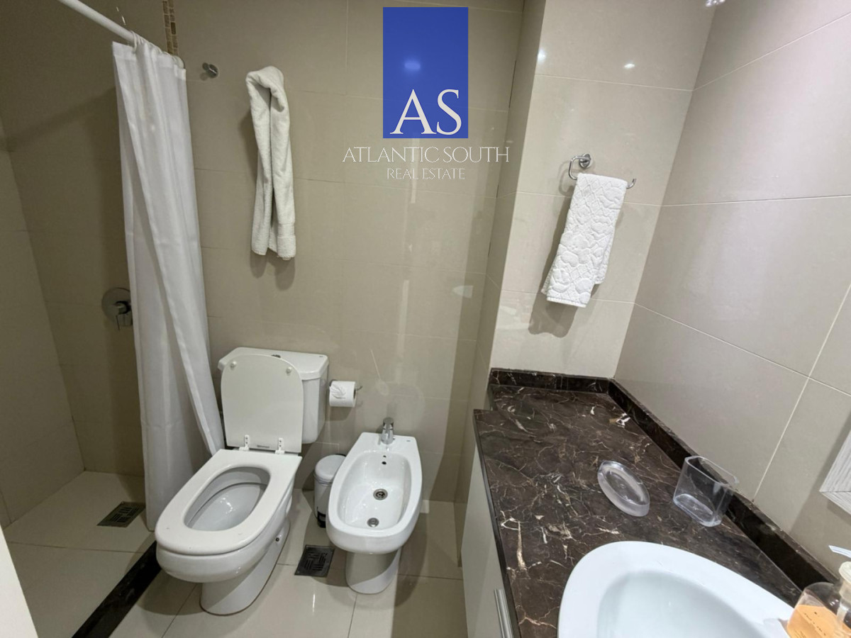 Apartamento ID.4694 - Apartamento de 1 dormitorio moderno con servicios en zona privilegiada Punta del Este 