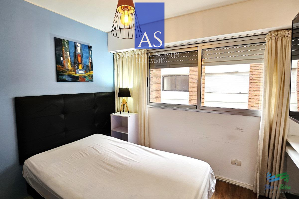 Apartamento ID.4825 - Apartamento 3 dormitorios primera línea frente al mar en Punta del Este primera línea Mansa