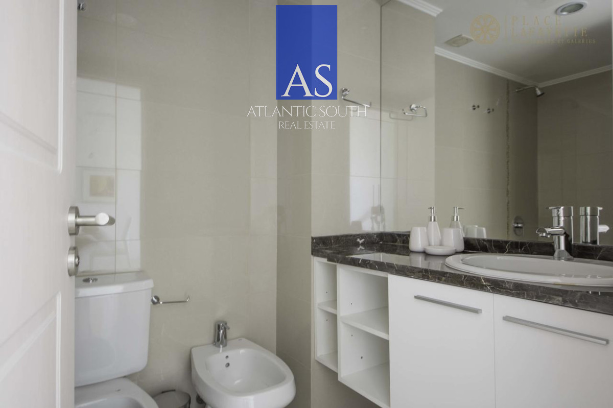 Apartamento ID.4694 - Apartamento de 1 dormitorio moderno con servicios en zona privilegiada Punta del Este 