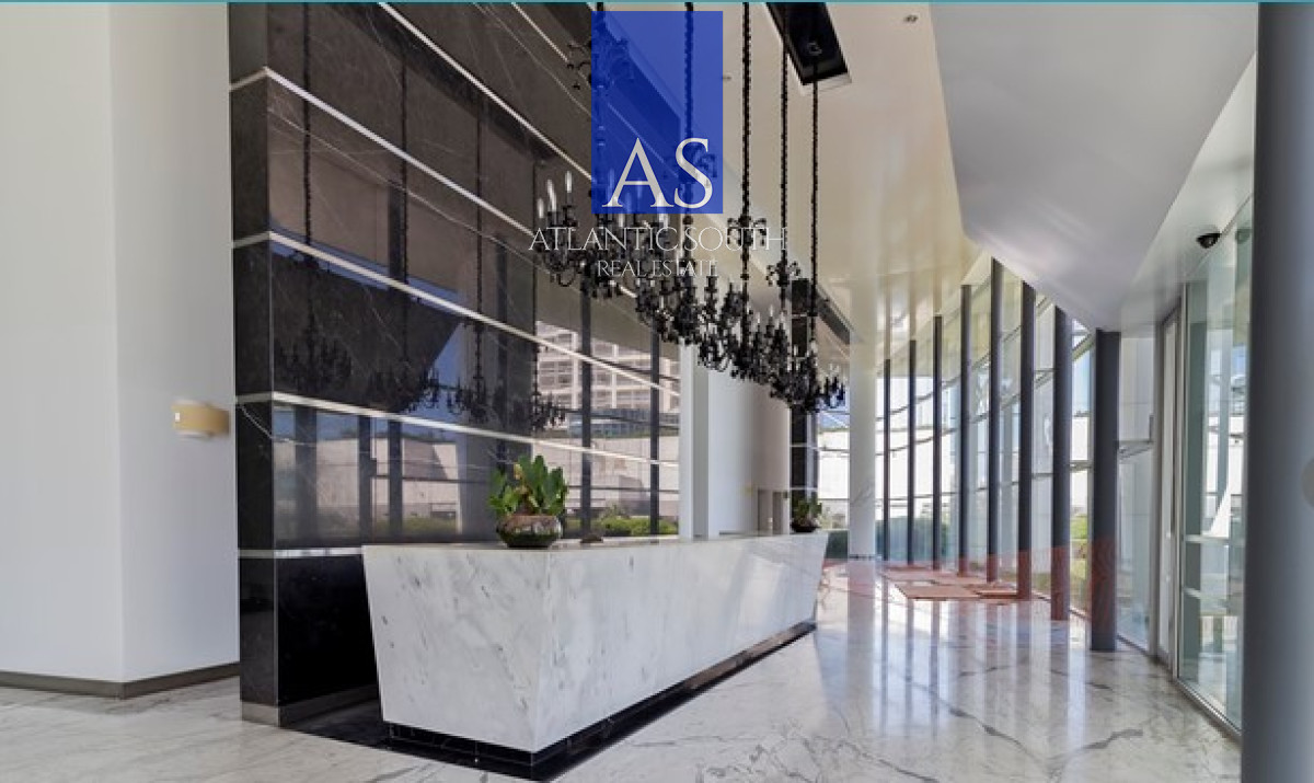 Apartamento ID.3981 - Vende apartamento de 3 dormitorios en Mansa- Punta del Este, con excelente vista.