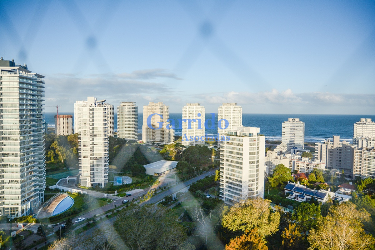 Apartamento ID.3497 - Apartamento de 2 dormitorios en Roosevelt - Punta del Este