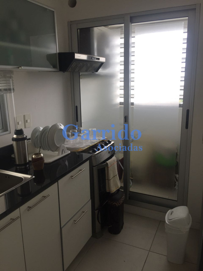 Apartamento ID.3495 - Apartamento de venta de 1 dormitorio y medio en Punta Del Este 