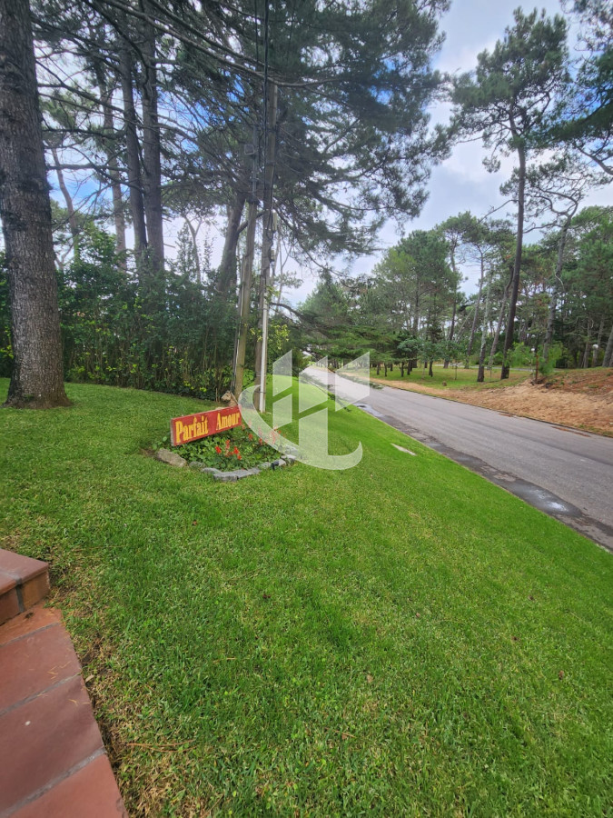 Casa ID.360 - Venta, Casa, 3 dormitorios, Mansa, Punta del Este