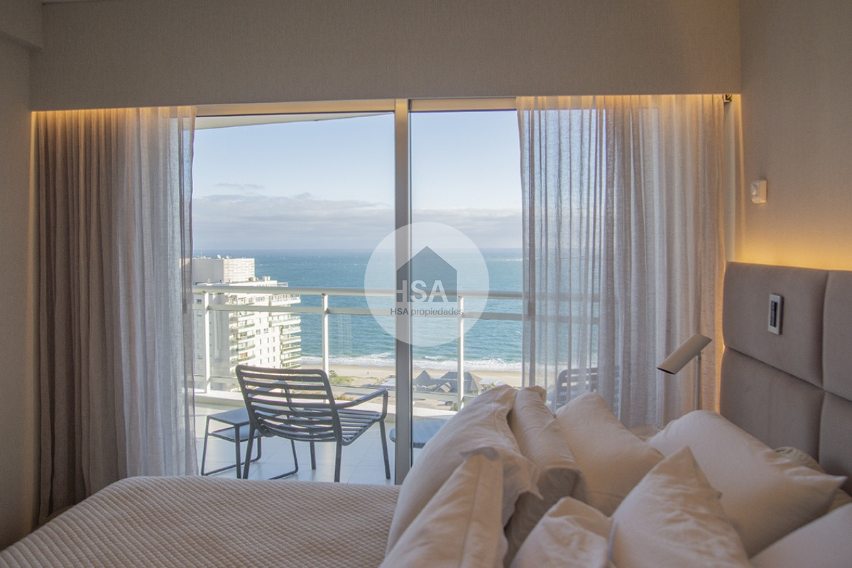 Apartamento ID.363 - Oportunidad en playa mansa, finamente decorado. Sunrise Tower