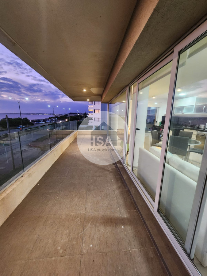 Apartamento ID.317 - Con hermosa vista le traemos en venta este comodo Departamento