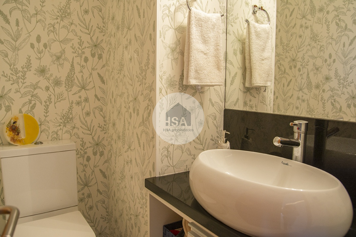 Apartamento ID.363 - Oportunidad en playa mansa, finamente decorado. Sunrise Tower