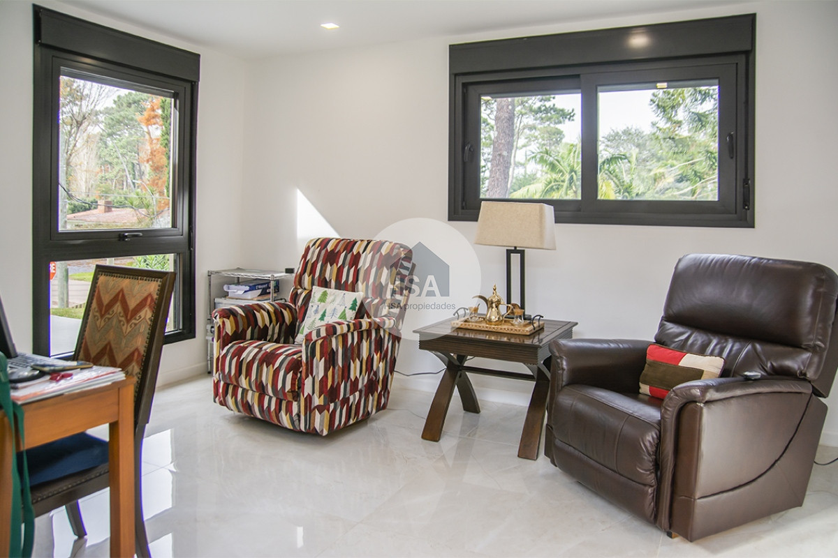 Casa ID.554 - Casa ideal de 4 dormitorios en suite en San Rafael Punta del Este.