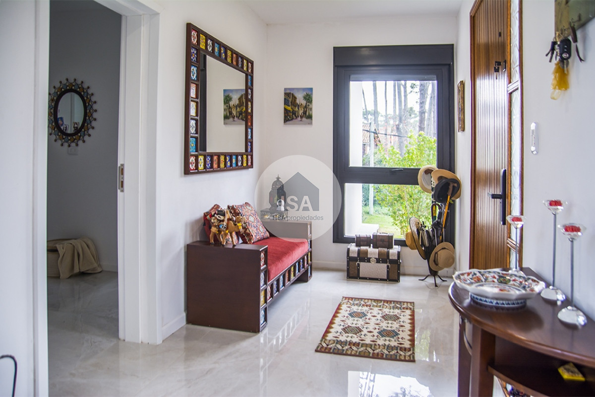 Casa ID.554 - Casa ideal de 4 dormitorios en suite en San Rafael Punta del Este.