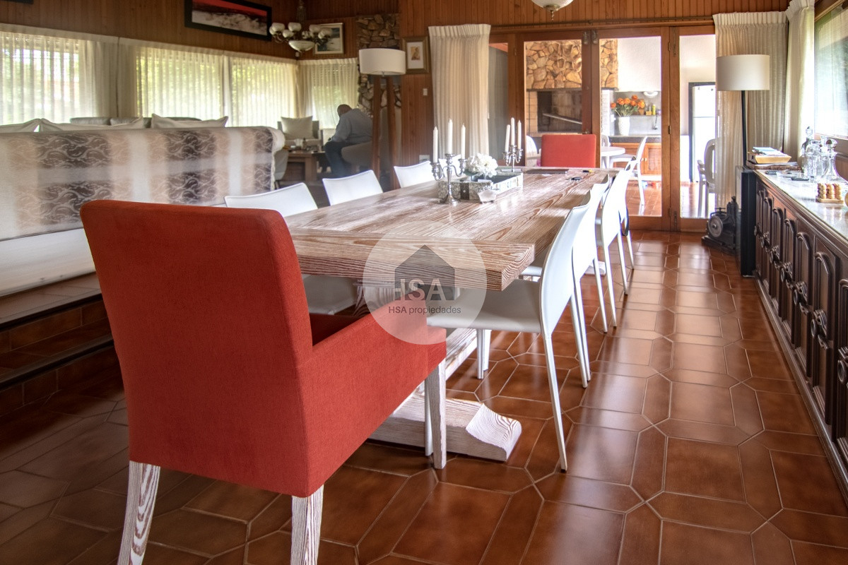 Casa ID.559 - Casa de gran tamaño ubicada en zona de paz y tranquilidad.
