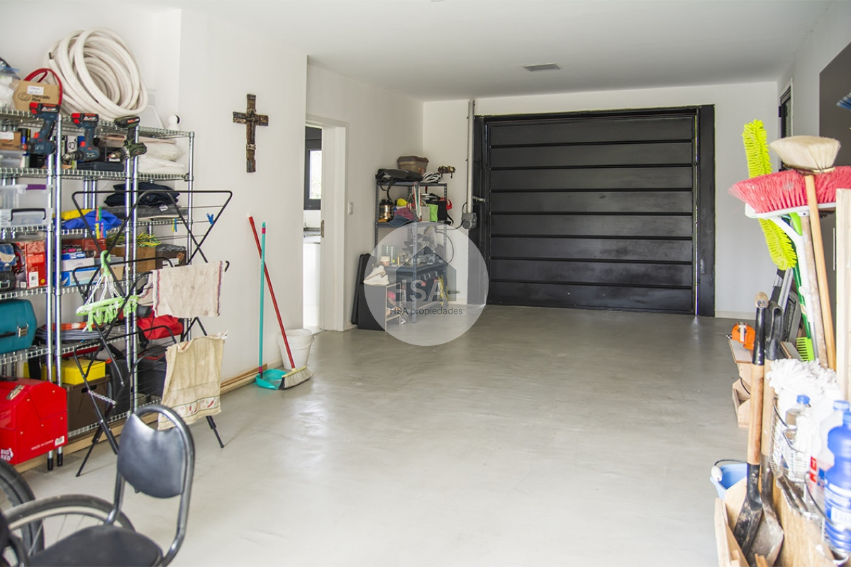 Casa ID.554 - Casa ideal de 4 dormitorios en suite en San Rafael Punta del Este.