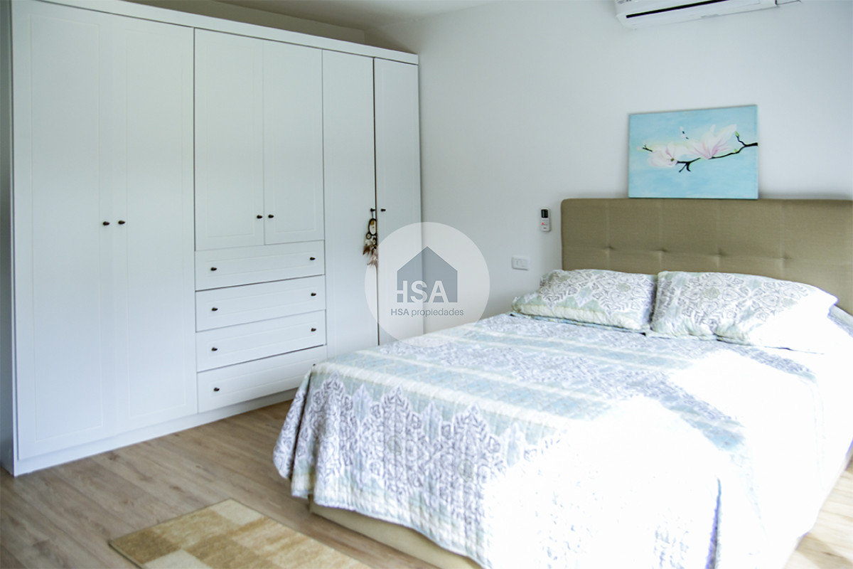 Casa ID.554 - Casa ideal de 4 dormitorios en suite en San Rafael Punta del Este.