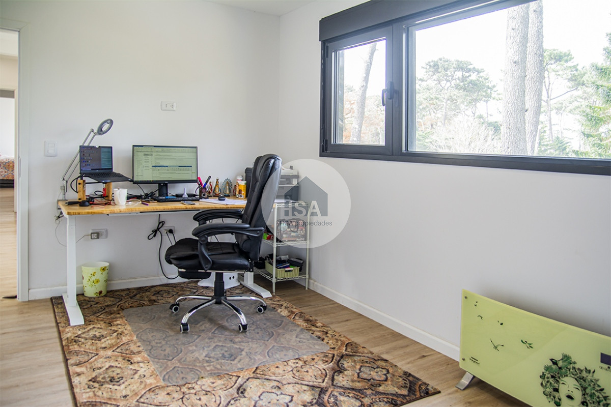 Casa ID.554 - Casa ideal de 4 dormitorios en suite en San Rafael Punta del Este.