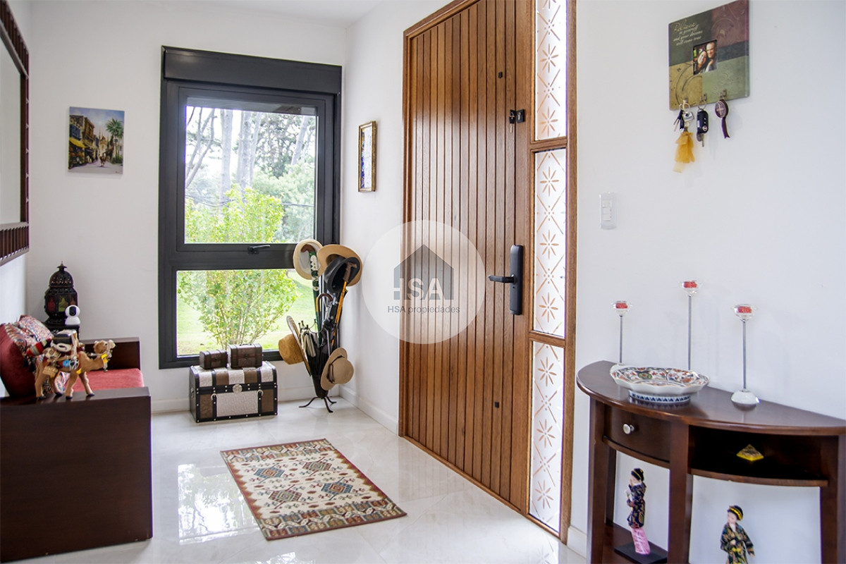 Casa ID.554 - Casa ideal de 4 dormitorios en suite en San Rafael Punta del Este.