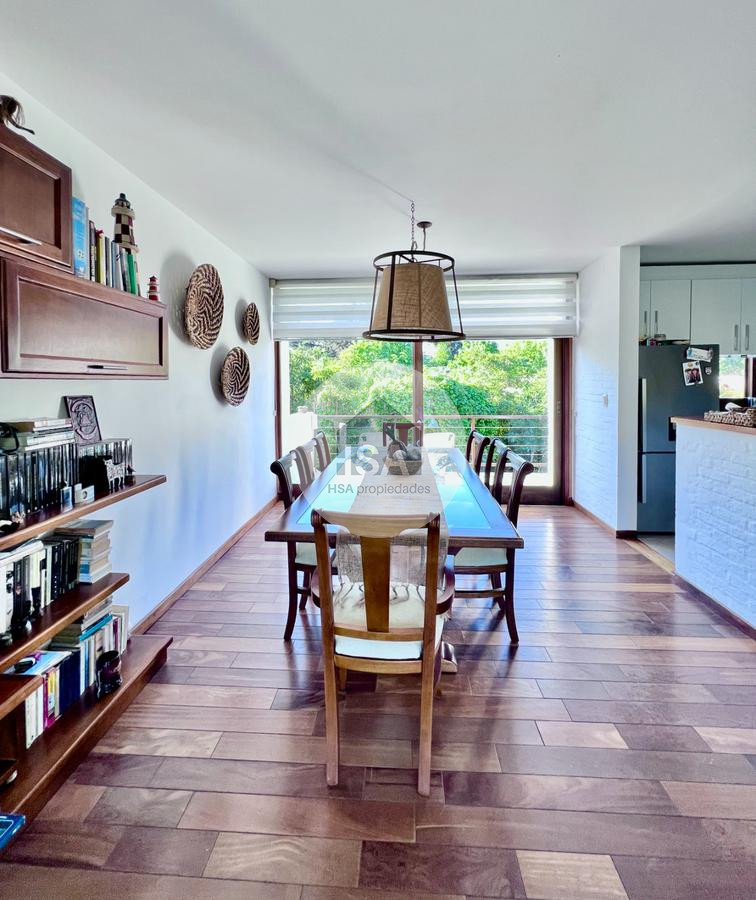 Casa ID.549 - Hermosa casa en Playa Mansa, Punta del Este