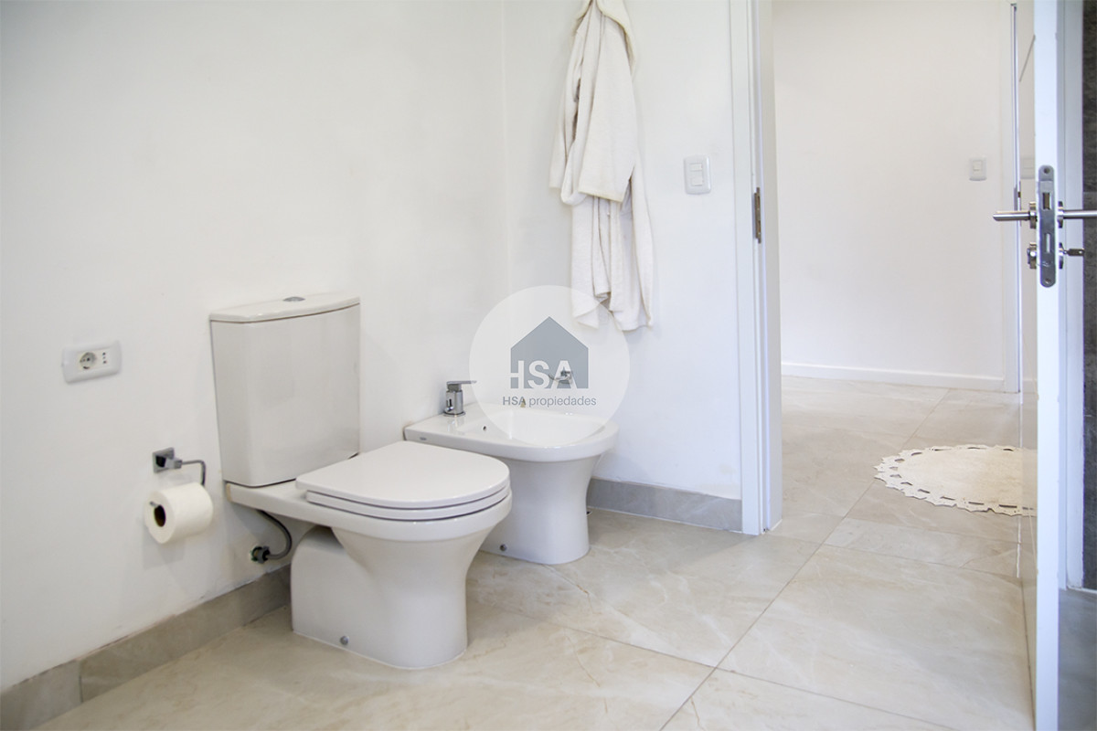 Casa ID.554 - Casa ideal de 4 dormitorios en suite en San Rafael Punta del Este.