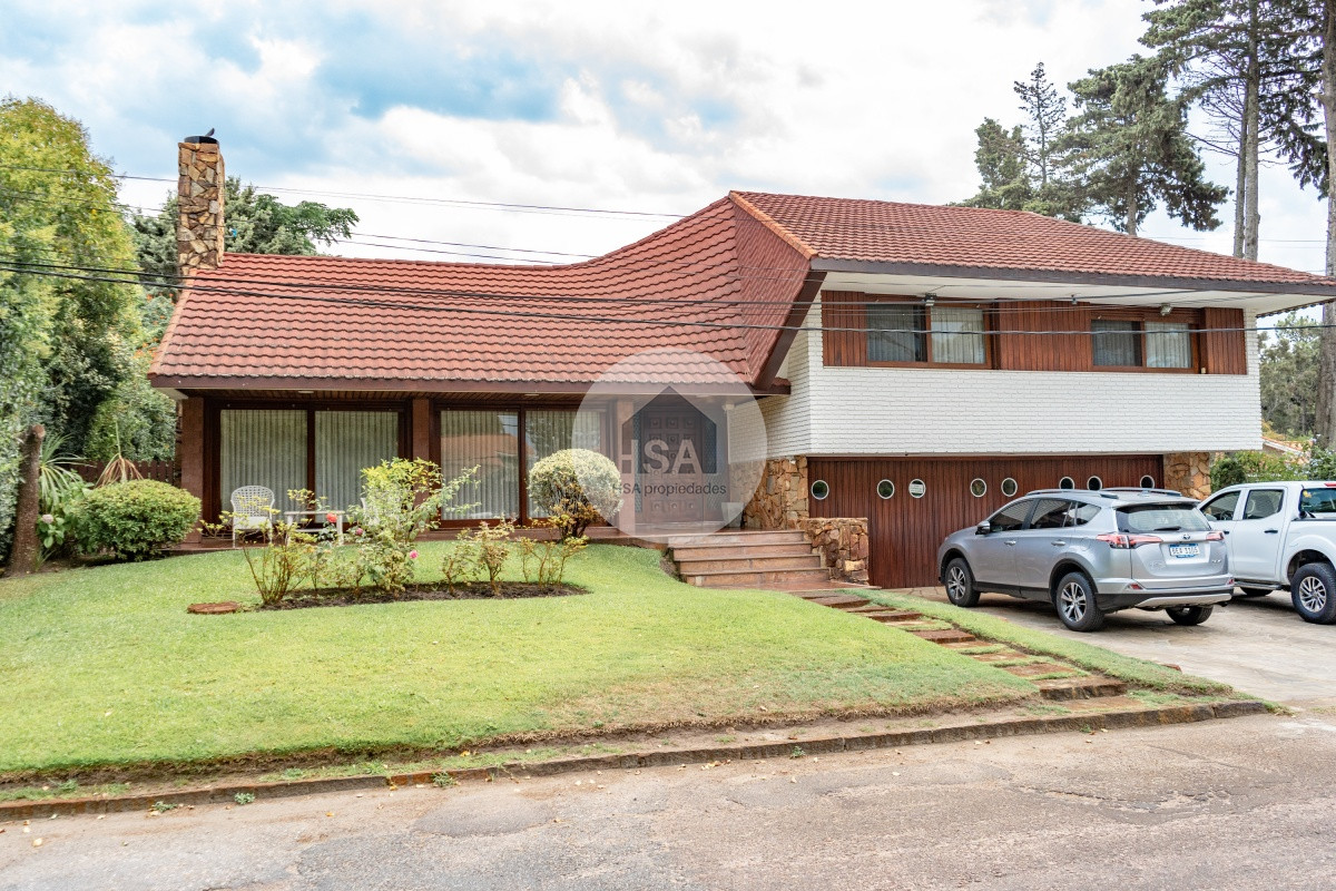 Casa ID.559 - Casa de gran tamaño ubicada en zona de paz y tranquilidad.