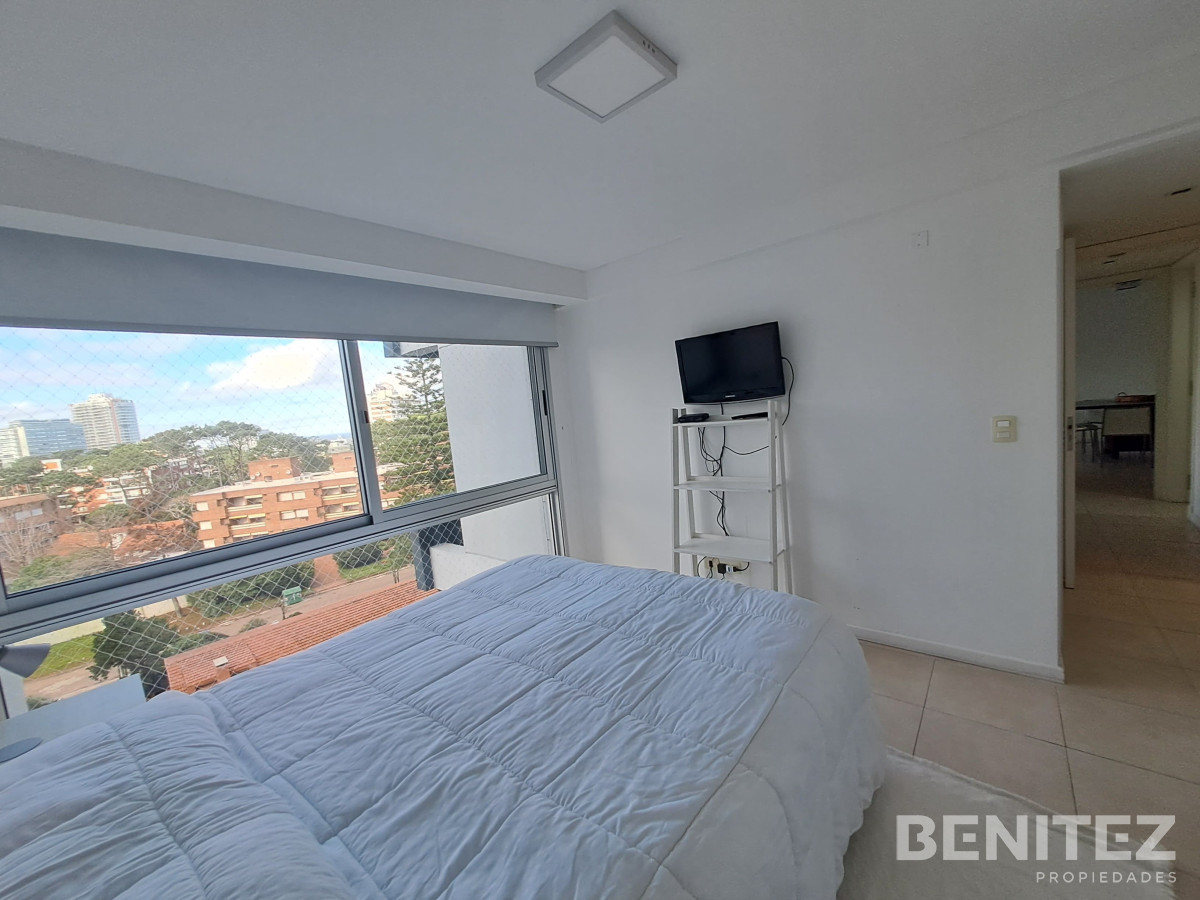 Apartamento ID.9539 - Vende departamento de 3 dormitorios y excelentes amenities en Mansa Punta del Este