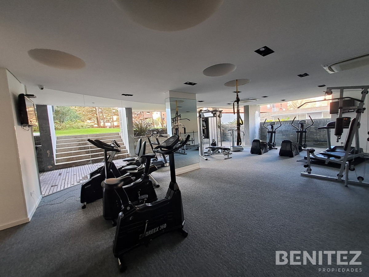 Apartamento ID.9539 - Vende departamento de 3 dormitorios y excelentes amenities en Mansa Punta del Este