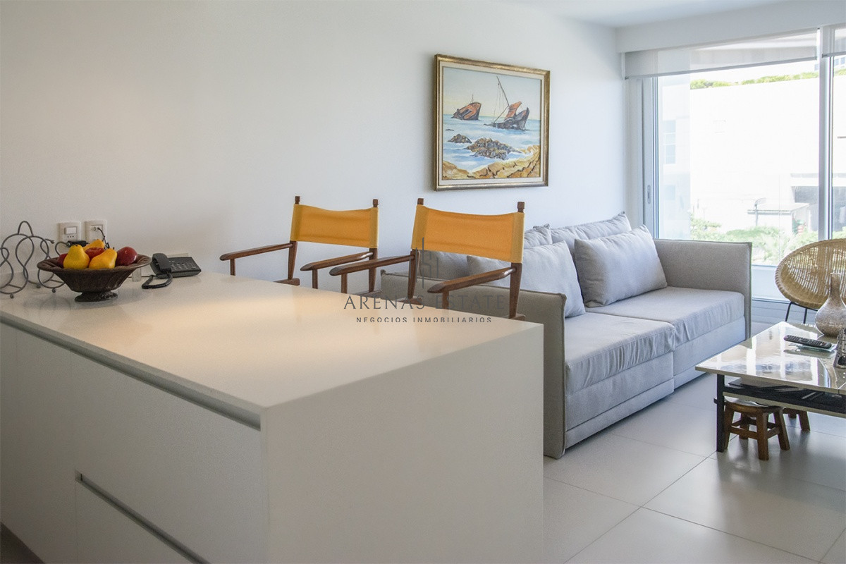 Apartamento ID.2622 - Apartamento de 1 dormitorio, en Mansa, Punta Del Este 