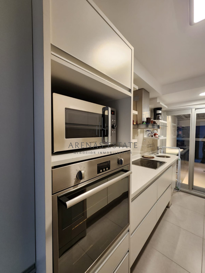 Apartamento ID.2408 - MIAMI BOULEVARD, PUNTA DEL ESTE, PLAYA MANSA, DOS DORMITORIOS , PRIMERAS PARADAS 