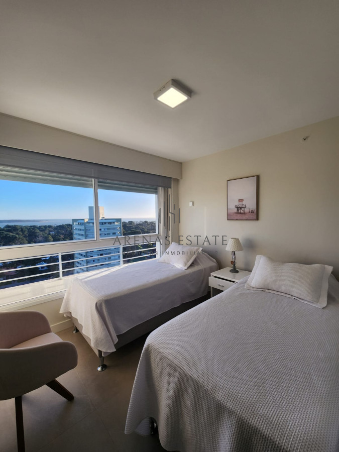 Apartamento ID.3160 - Departamento de 2 dormitorios en venta en Torre con amenities , Av Roosevelt 