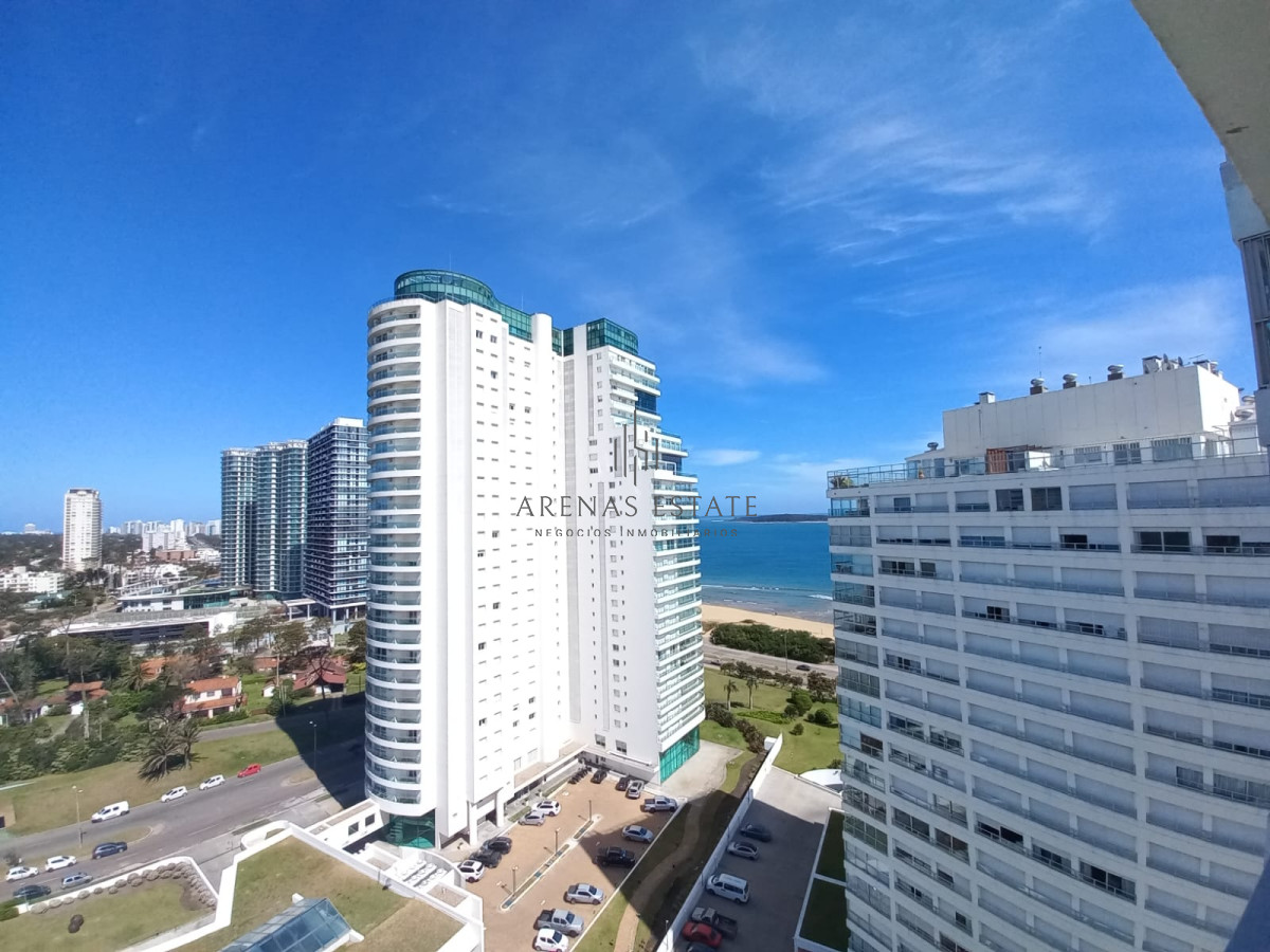 Apartamento ID.2535 - Complejo Lincoln center , Apartamento sobre playa mansa en venta