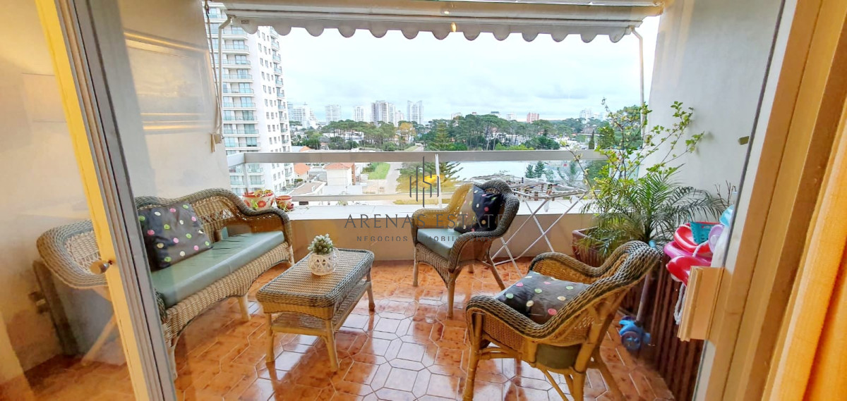 Apartamento ID.2884 - Apartamento en Venta de 3 dormitorios en Roosevelt , Punta del este 