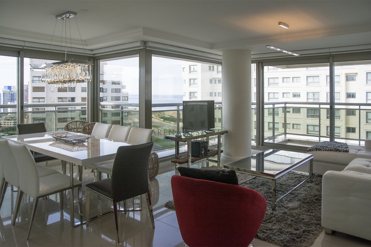 Apartamento ID.2536 - Departamento de 2 dormitorios, edificio Imperiale.