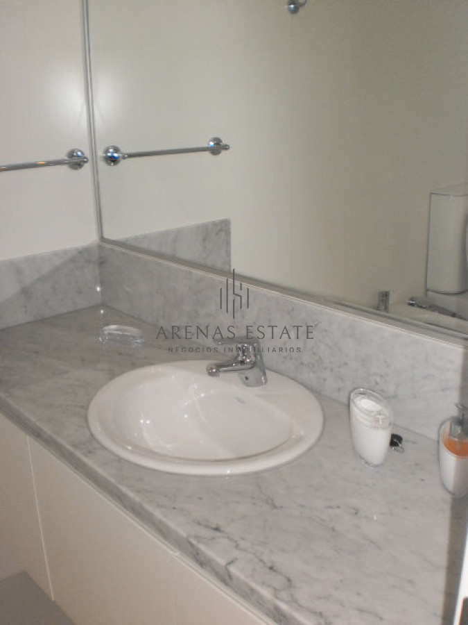 Apartamento ID.3469 - Espectacular Departamento en venta enPlaya brava frente al mar. 4 dormitorios