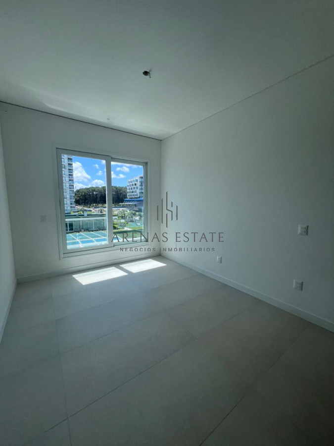 Apartamento ID.4210 - Vistas panoramicas de Playa Brava, Departamento de 3 dormitorios en venta. Torre Le Parc